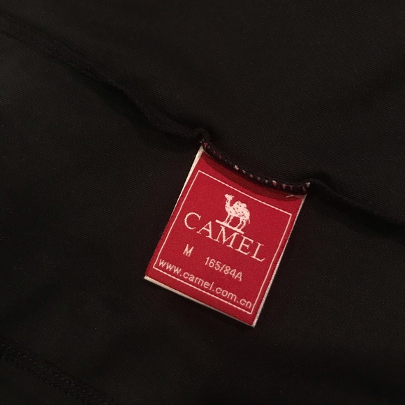 🔮NWOT Camel female hoodie silky material Zip Up - Picture 3 of 4